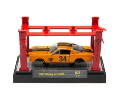 1:64 1965 Orange Shelby GT350R Diecast Model Kit with Auto Lift