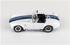 1:32 1965 White Shelby Cobra Diecast