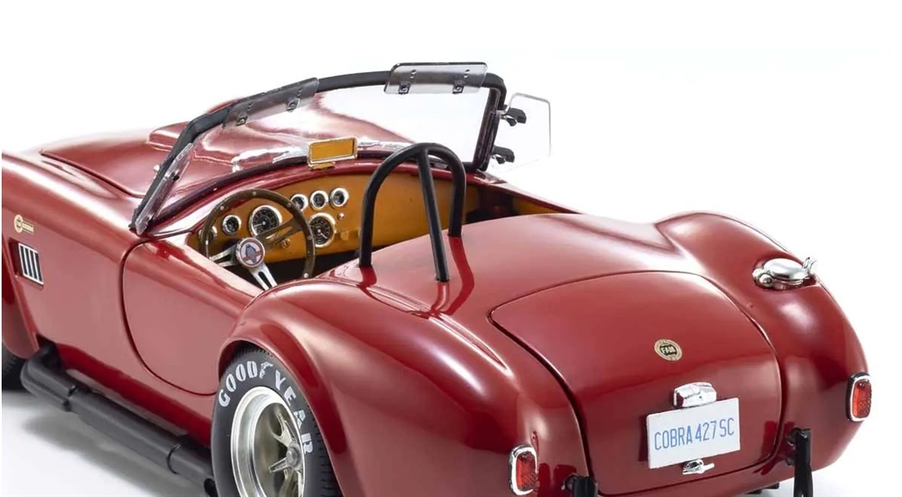 1:18 Shelby Cobra 427 S/C - Red