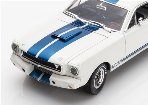 Ford Mustang Shelby GT350R blanc Oxford 1/18