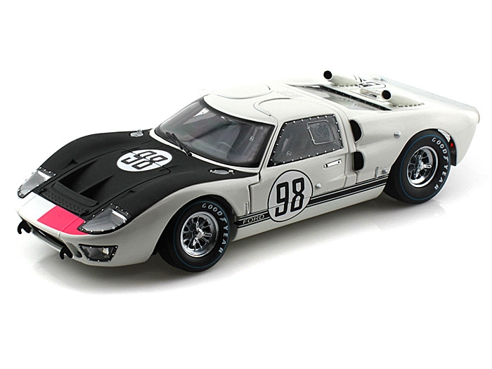 1:18 1966 Ford GT40 # 98 White